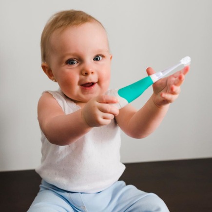 Sönik Brosse à dents sonique 2 étapes pour bébé BBLÜV, Vente en ligne de  Soin bébé